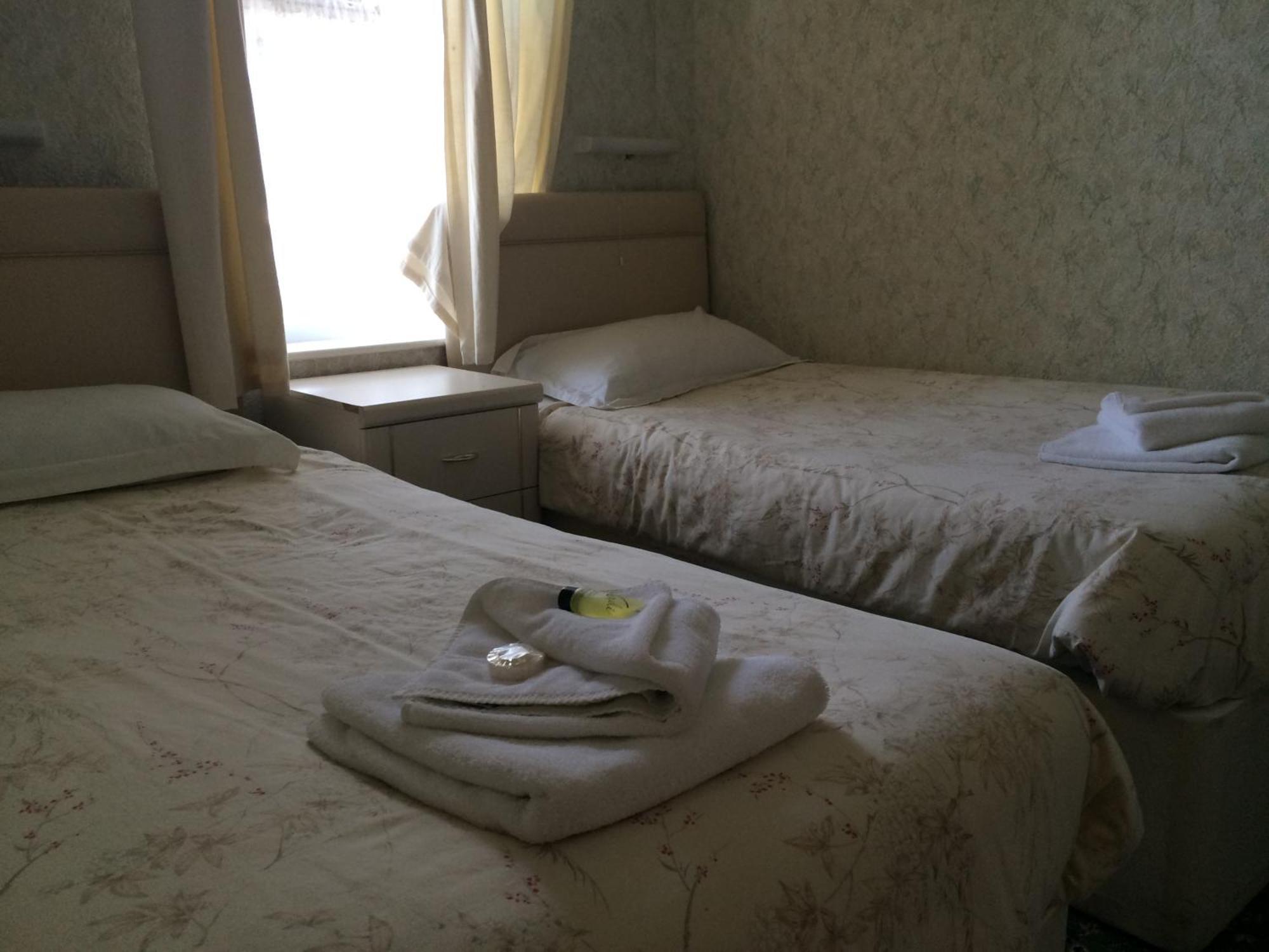Hotel Victoria Грейт-Ярмут Номер фото